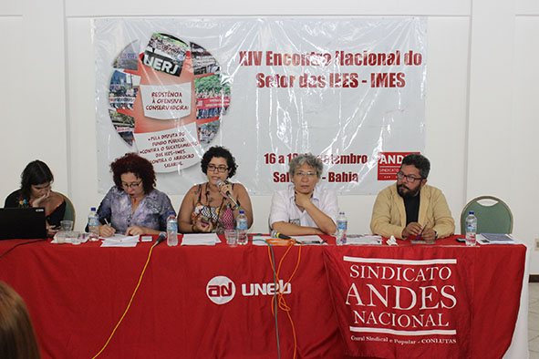 Conjuntura política e disputa do fundo público foram debates no Encontro IEES / IMES